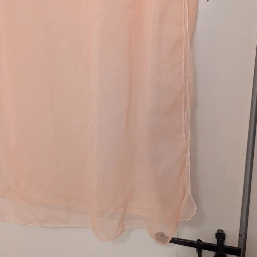 🩷 Vintage Creamy Peach Petal Pink Sheer Scarf No Tags Glamour 1940